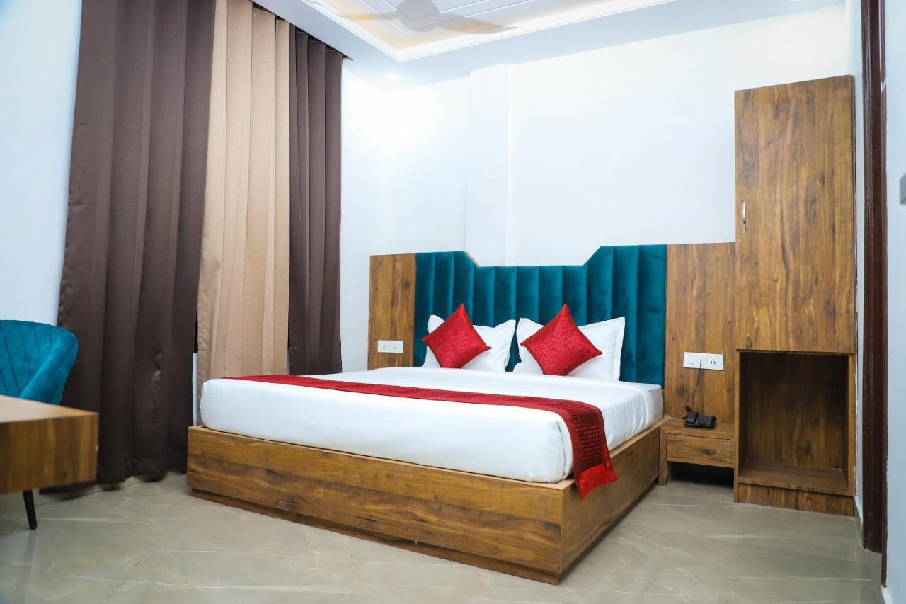 Hotel Dream Town By Cozy Hotels & Resorts Amritsar Exteriér fotografie