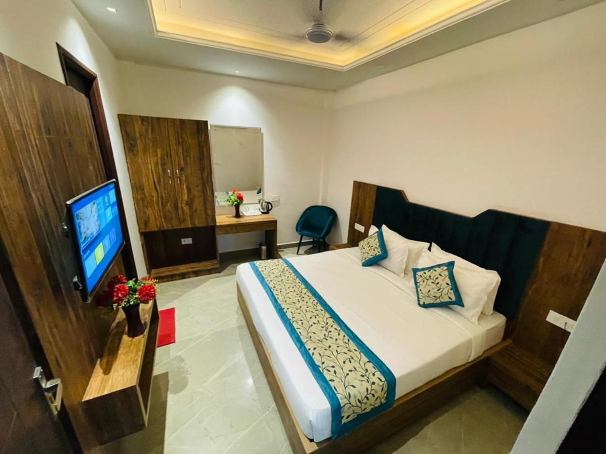 Hotel Dream Town By Cozy Hotels & Resorts Amritsar Exteriér fotografie