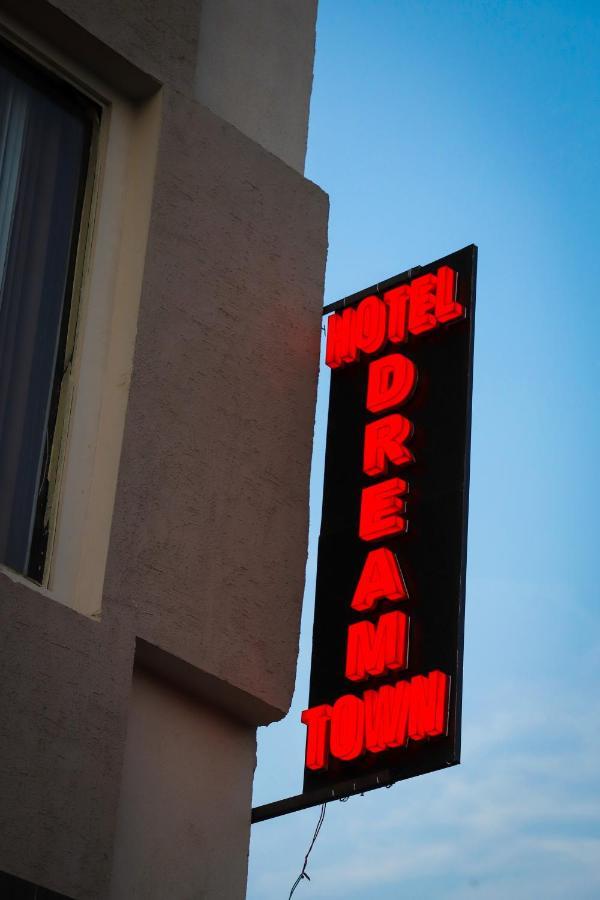 Hotel Dream Town By Cozy Hotels & Resorts Amritsar Exteriér fotografie
