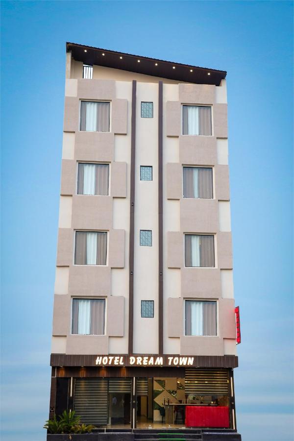 Hotel Dream Town By Cozy Hotels & Resorts Amritsar Exteriér fotografie